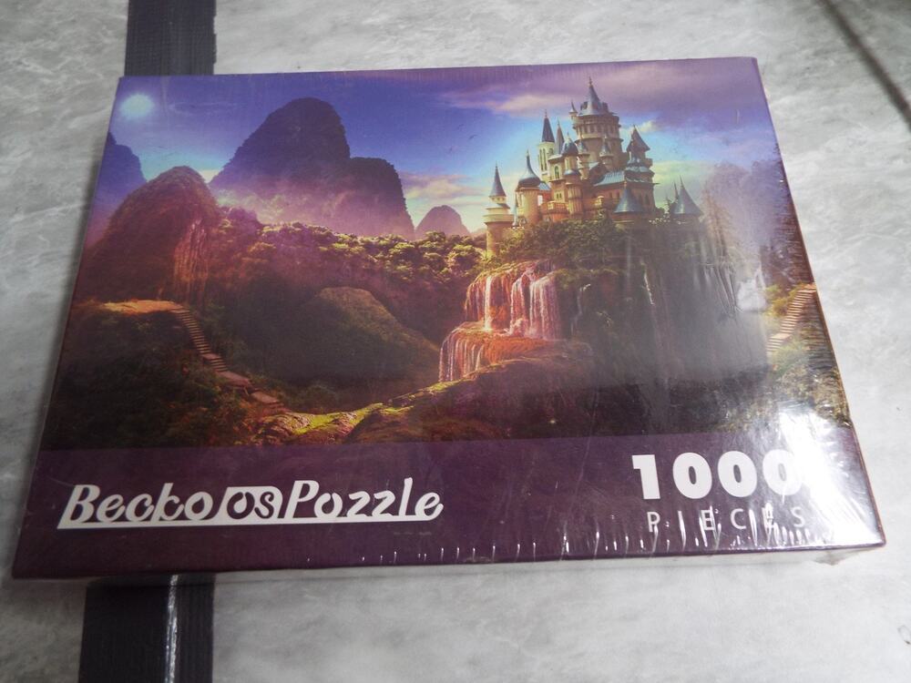 1000 Piece Becko Us Puzzle "Lonely Castle" Jigsaw Puzzle